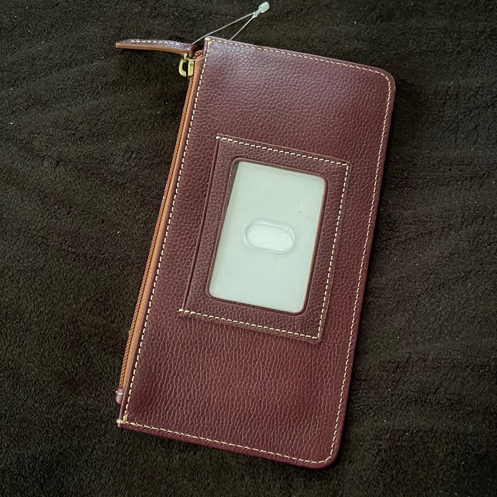 Dooney & Bourke